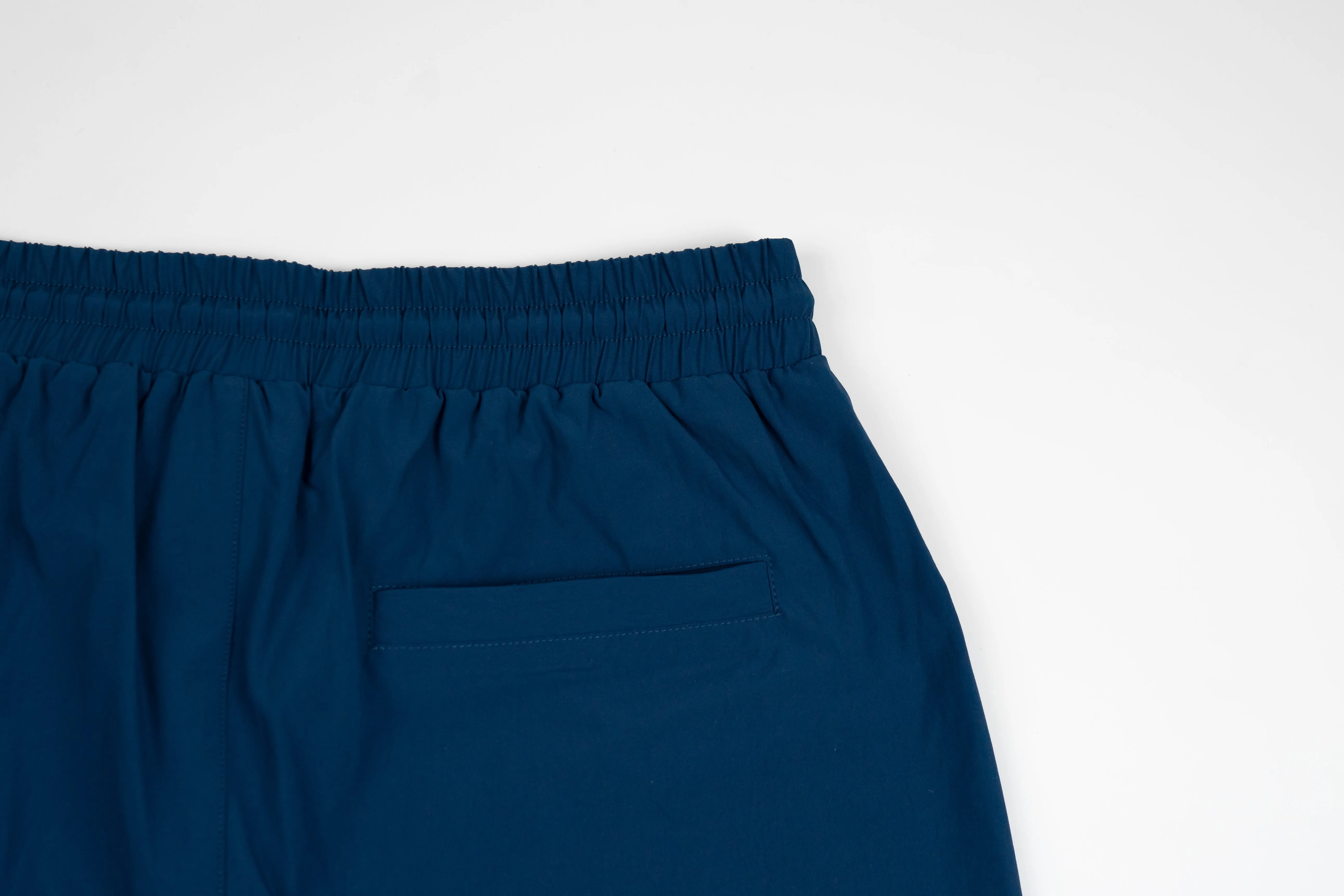 Relay Shorts - Navy / White