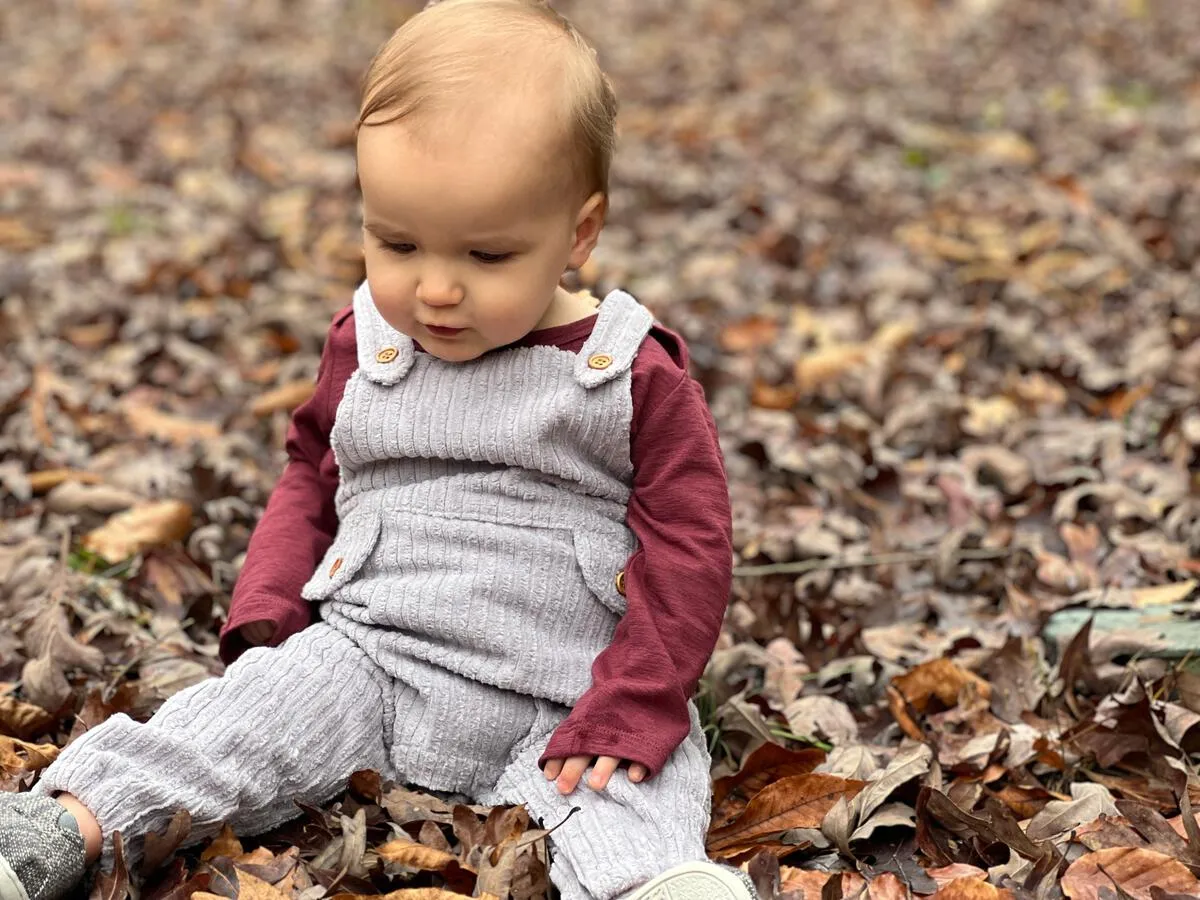 Toni Onesie/T-shirt in Burgundy